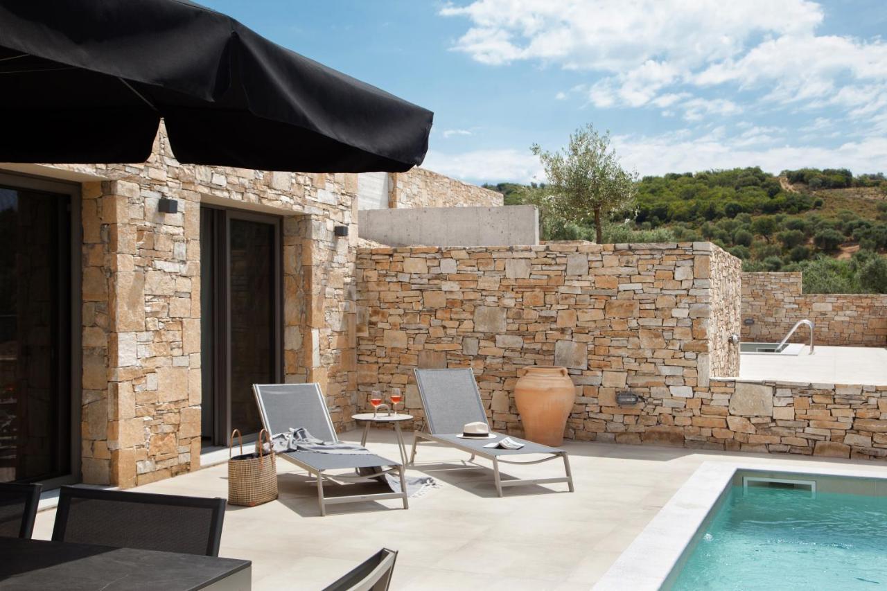 Fari Stone Villas Skála Marión エクステリア 写真