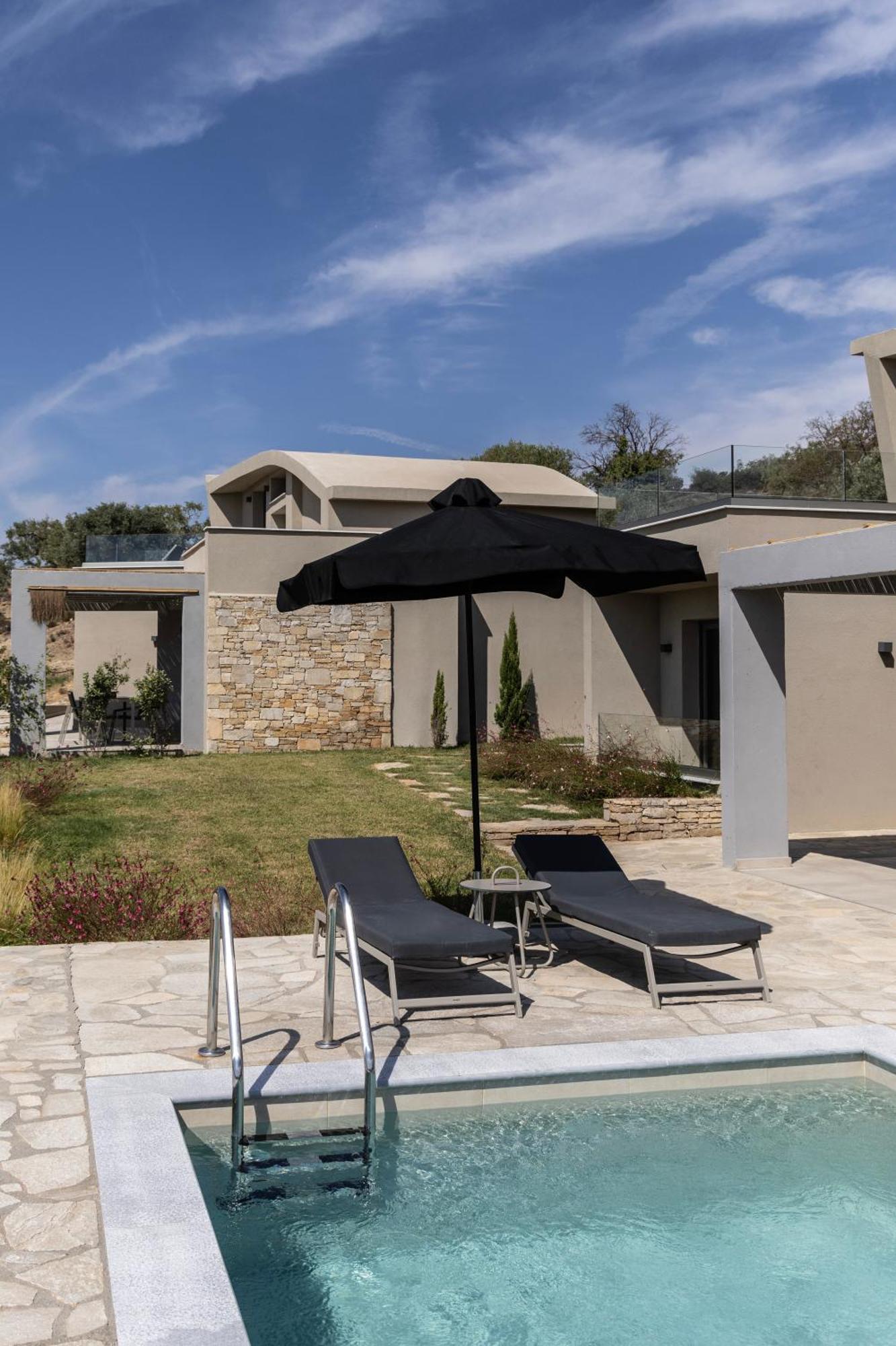 Fari Stone Villas Skála Marión エクステリア 写真