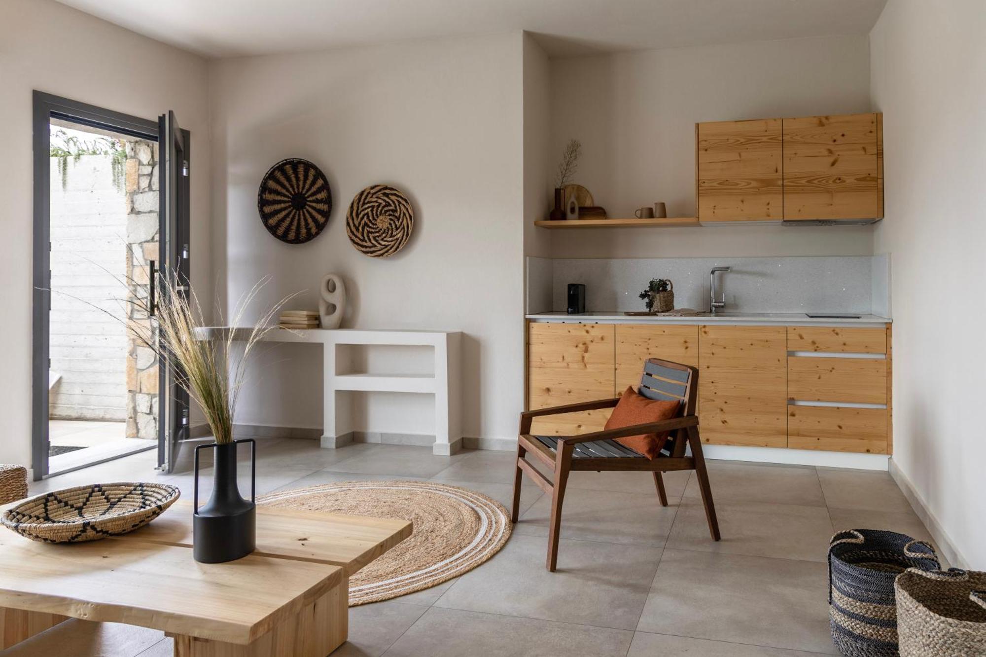 Fari Stone Villas Skála Marión エクステリア 写真