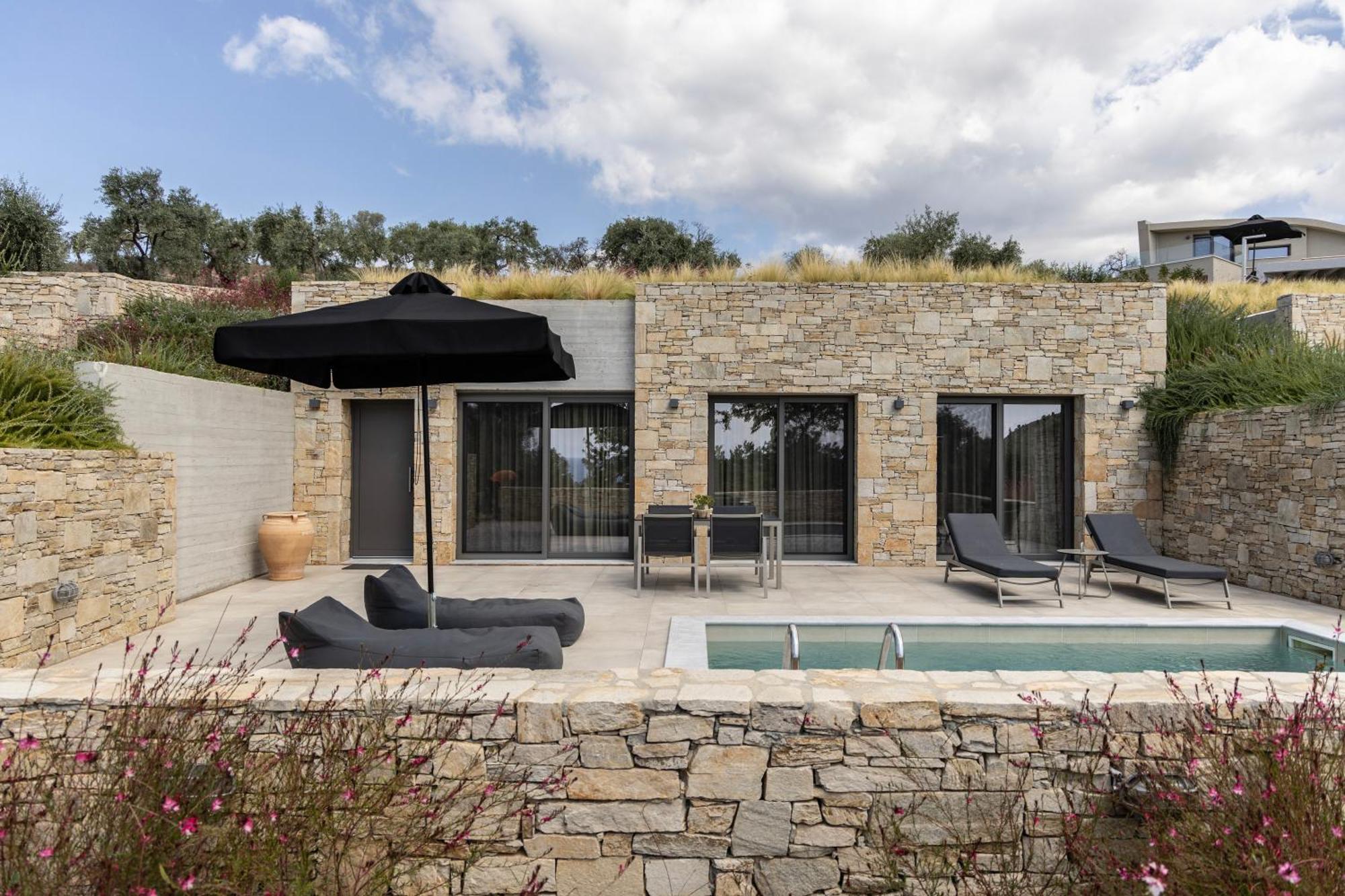 Fari Stone Villas Skála Marión エクステリア 写真